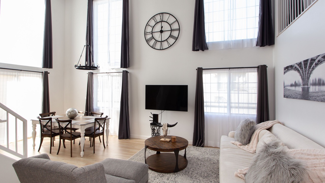 Photo of Livingroom in Pico