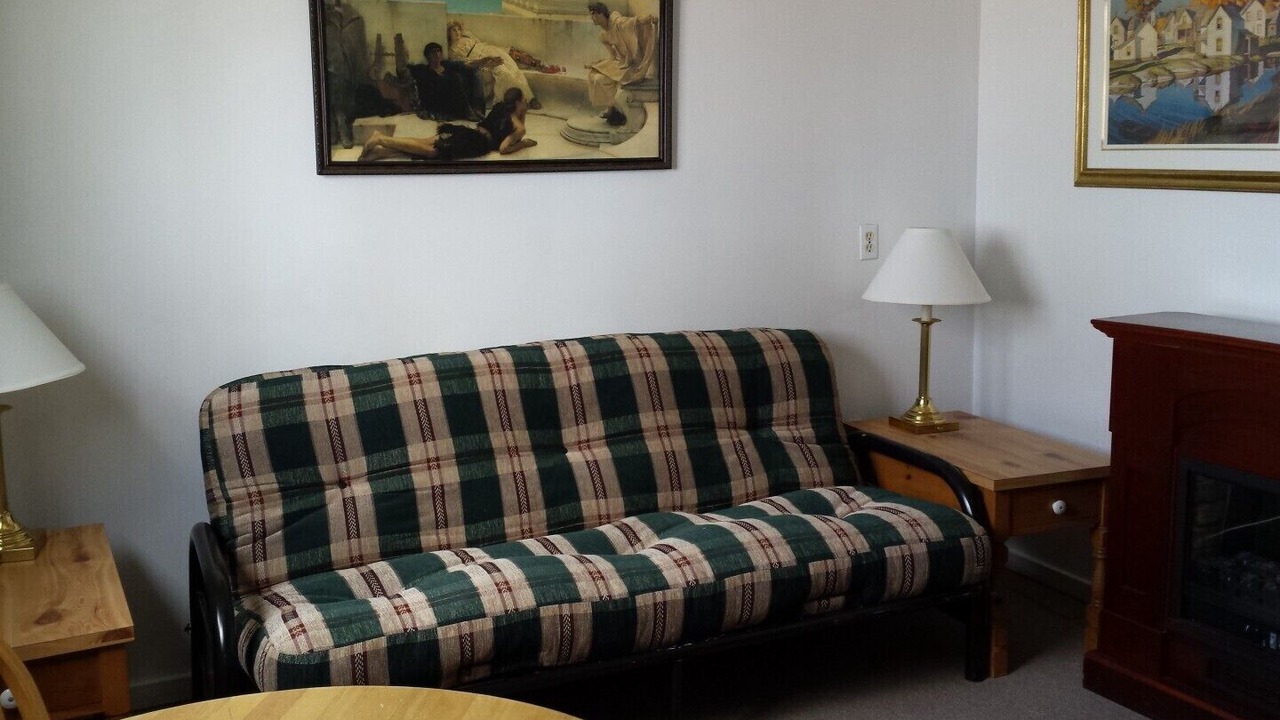 Photo of Livingroom in Edgetts Landing