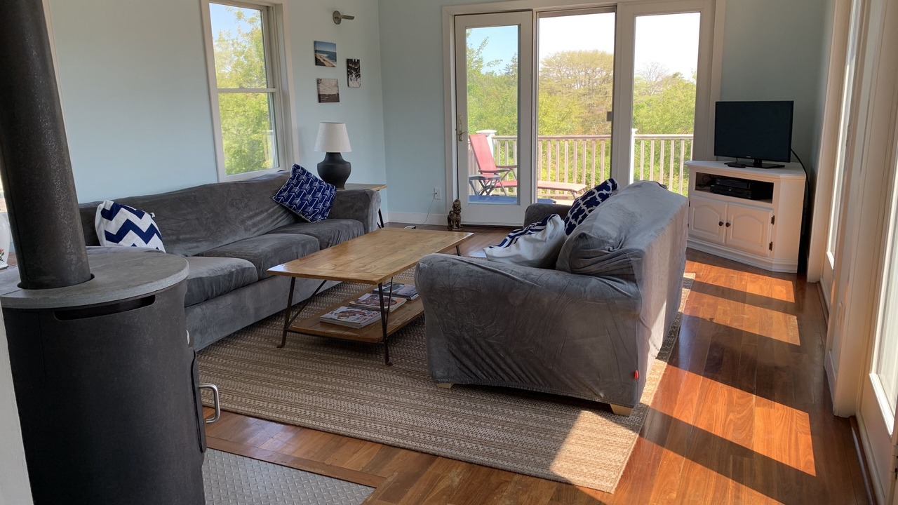 Photo of Livingroom in Block Island