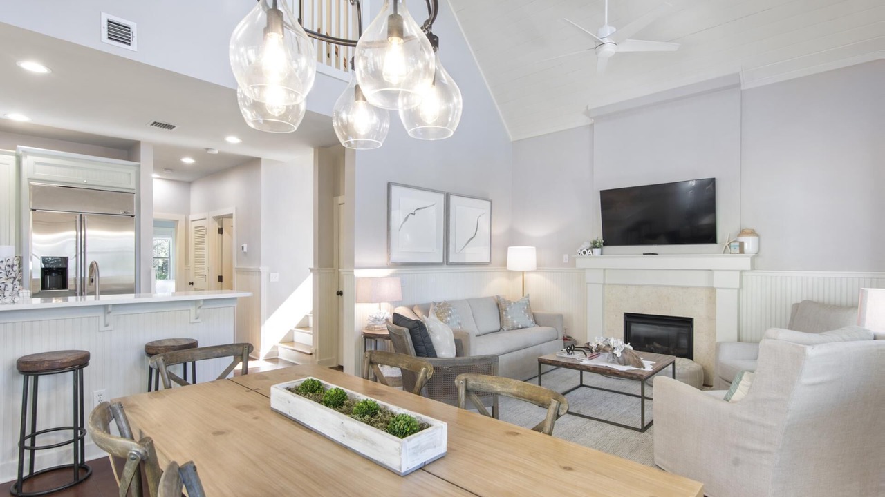 Photo of Livingroom in WaterSound Beach