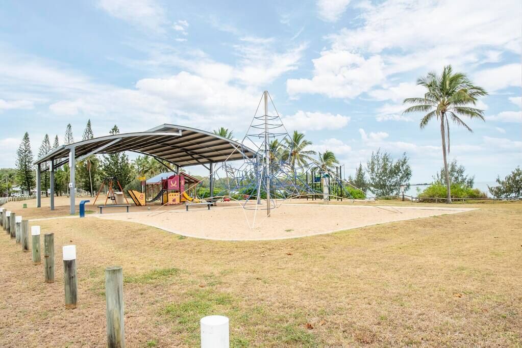 Photo of Others in Grasstree Beach