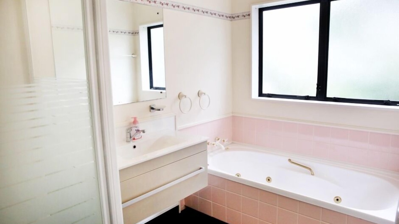 Photo of Bathroom in Paraparaumu Beach