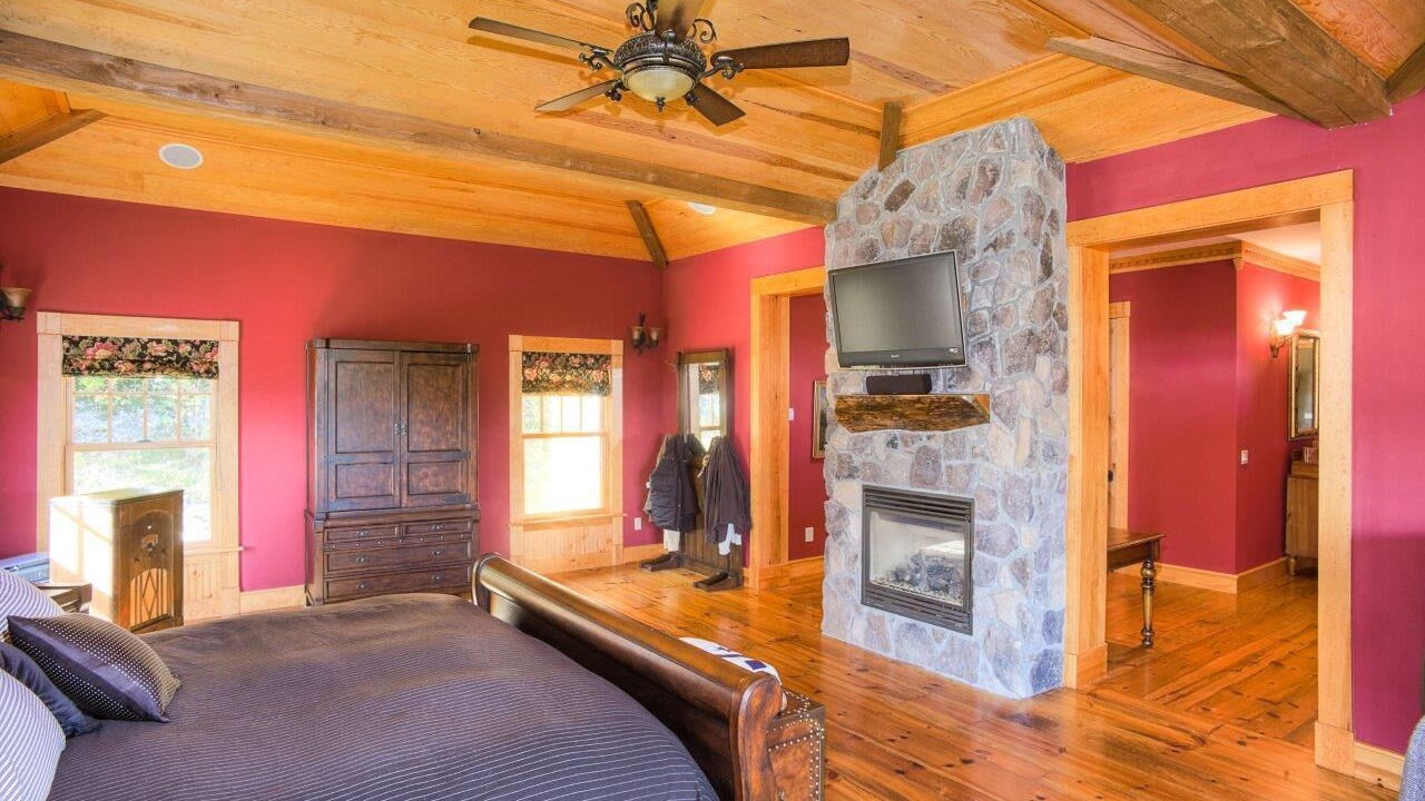 Photo of Others in Eaton