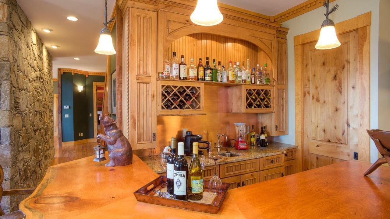 Photo of Others in Eaton