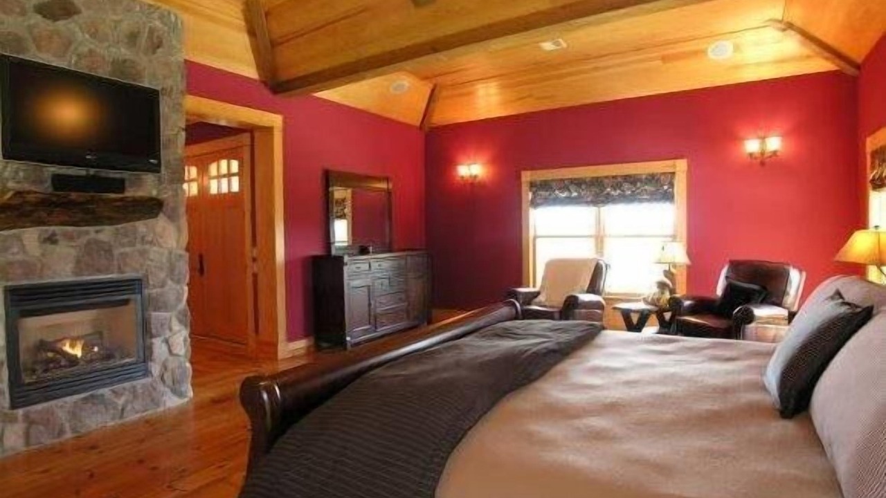 Photo of Others in Eaton