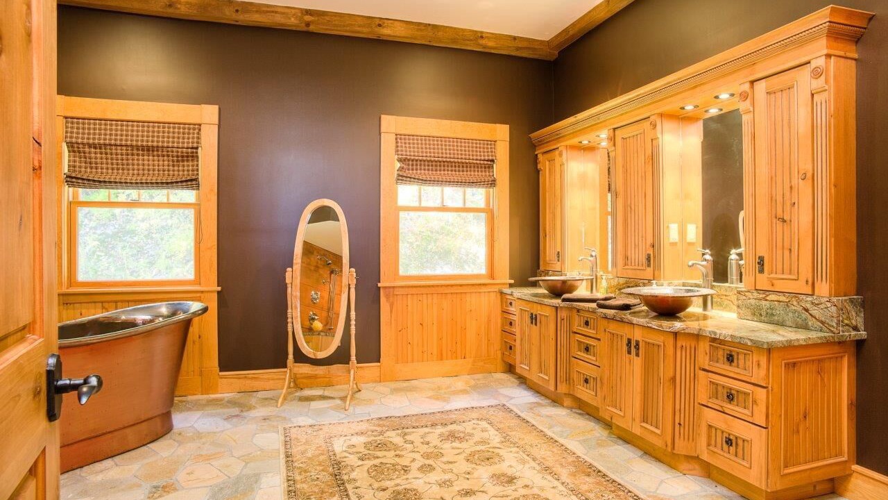 Photo of Bathroom in Eaton