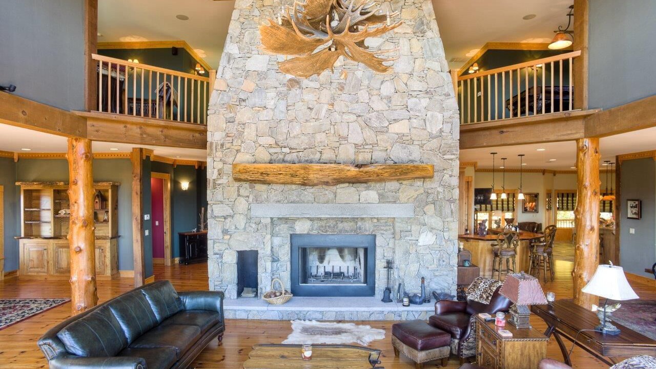 Photo of Others in Eaton