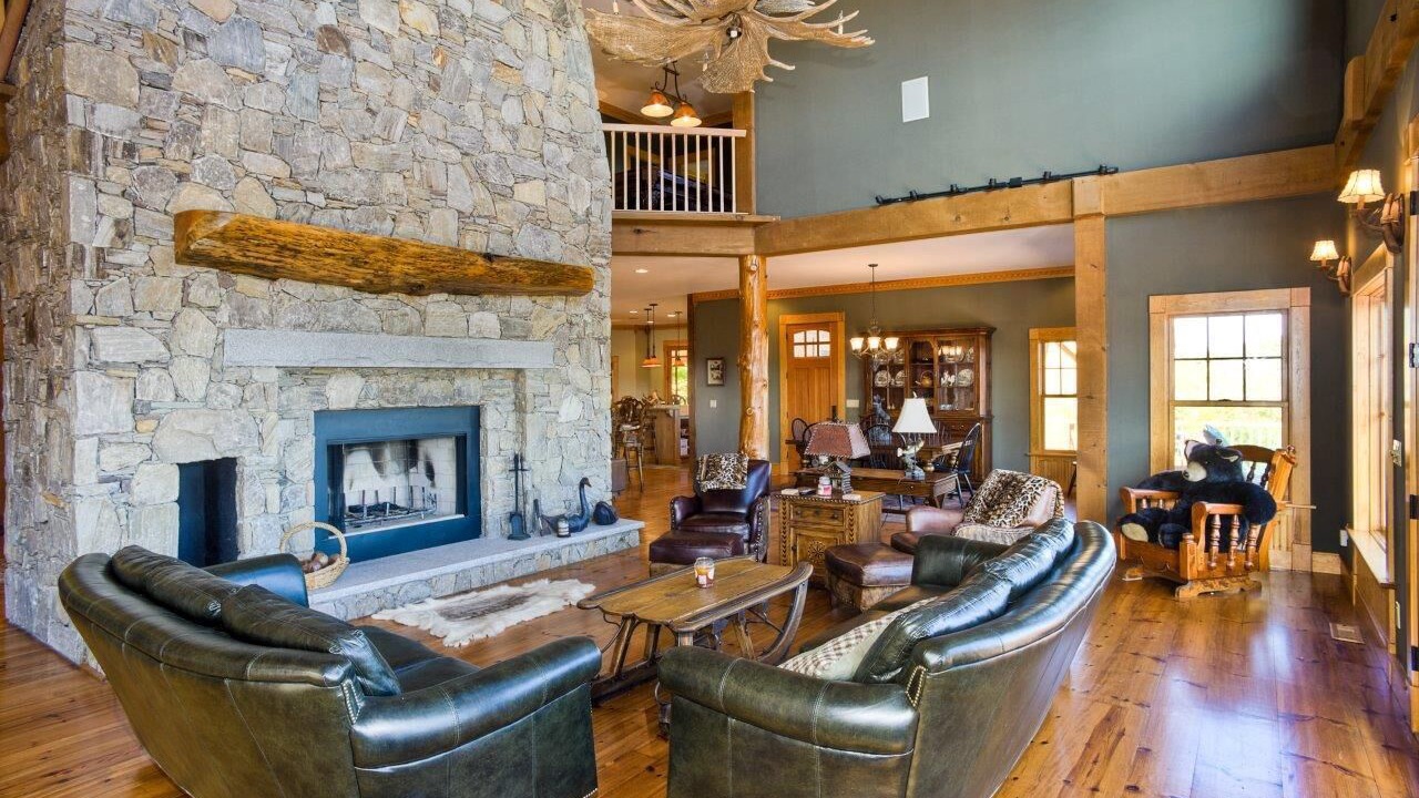 Photo of Others in Eaton