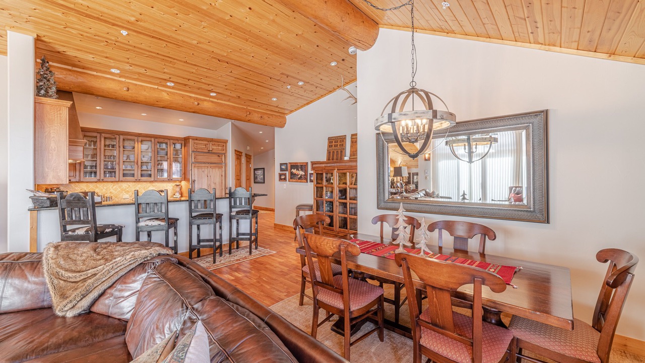 Photo of Bedroom in Mount Crested Butte