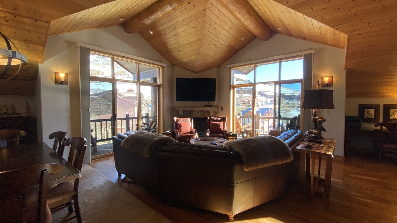 Photo of Livingroom in Mount Crested Butte