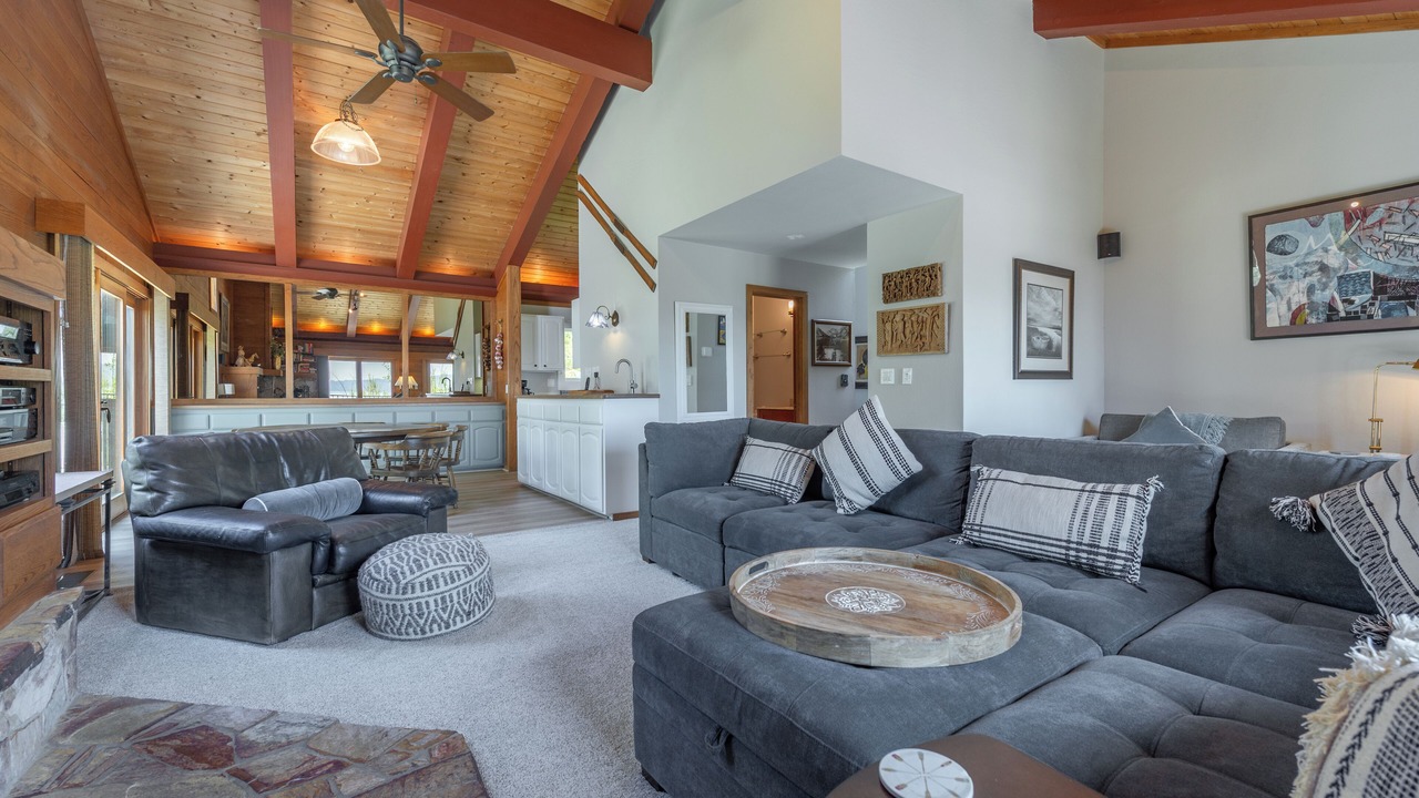 Photo of Livingroom in Lake Forest