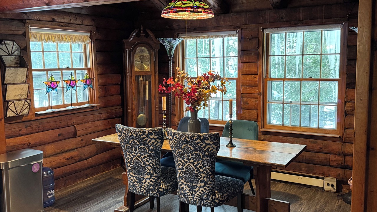 Photo of Livingroom in Tupper Lake