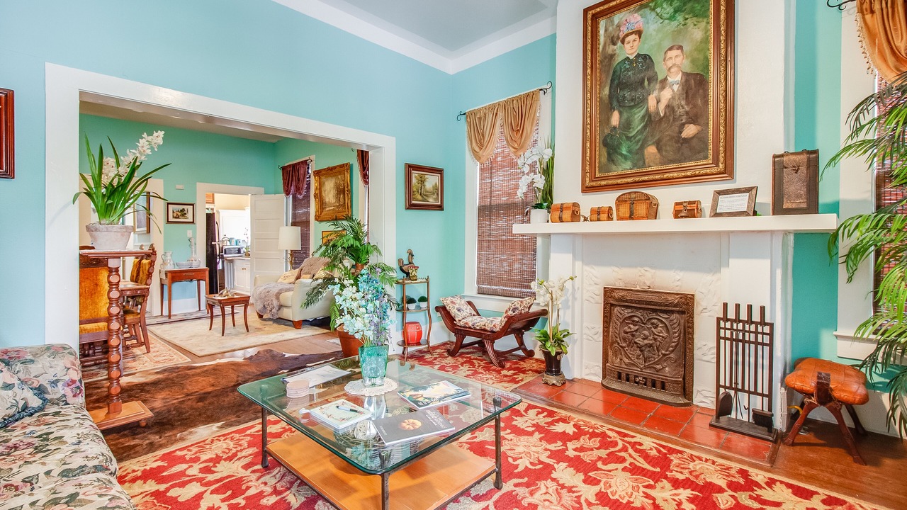 Photo of Livingroom in Tobin Hill