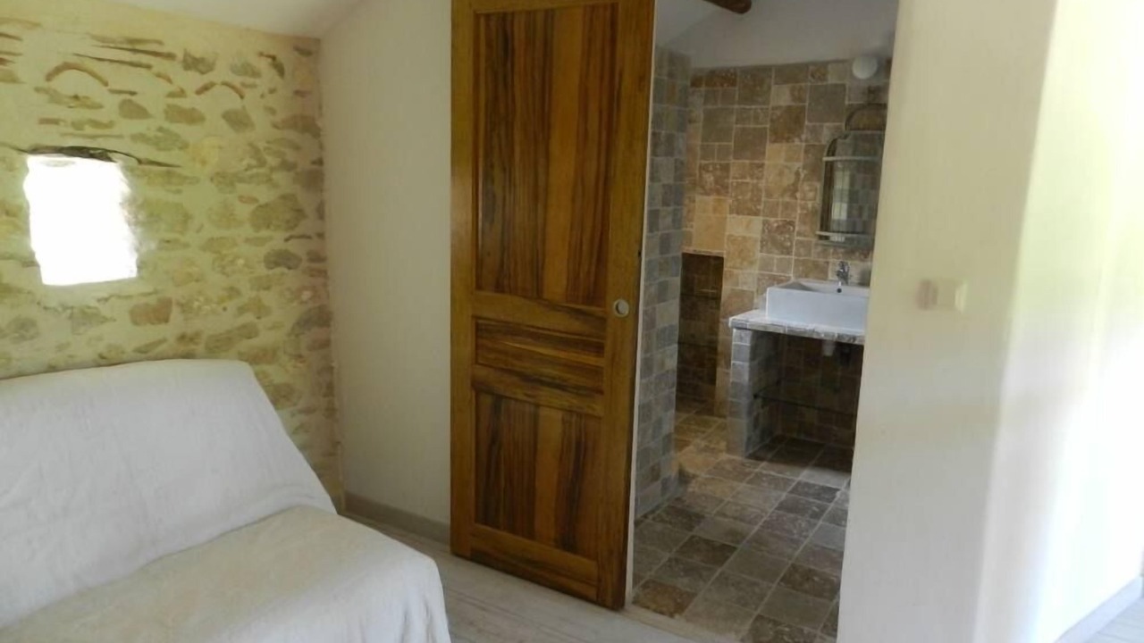 Photo of Bathroom in Cavillargues