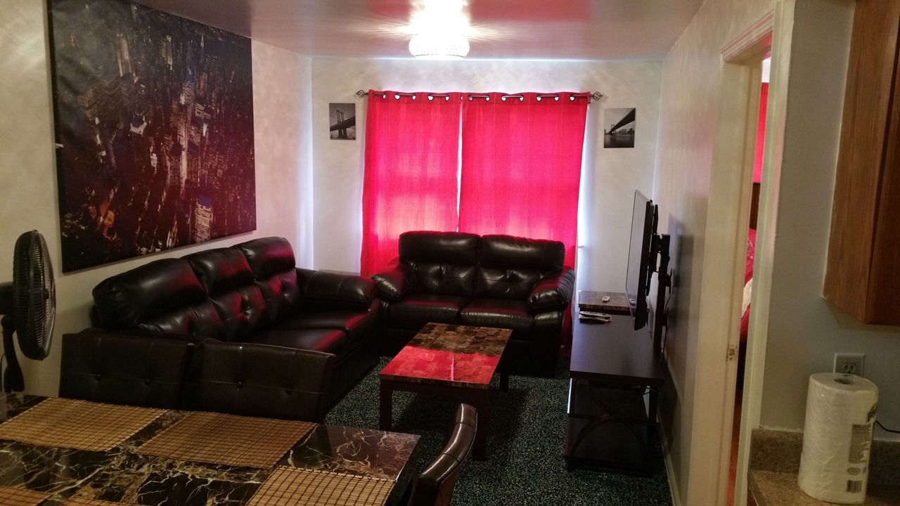 Photo of Livingroom in Bedford-Stuyvesant