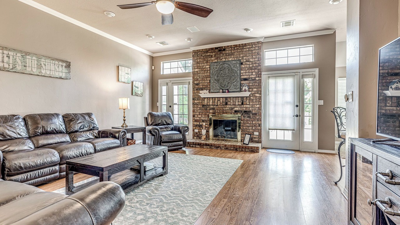 Photo of Livingroom in Longtown