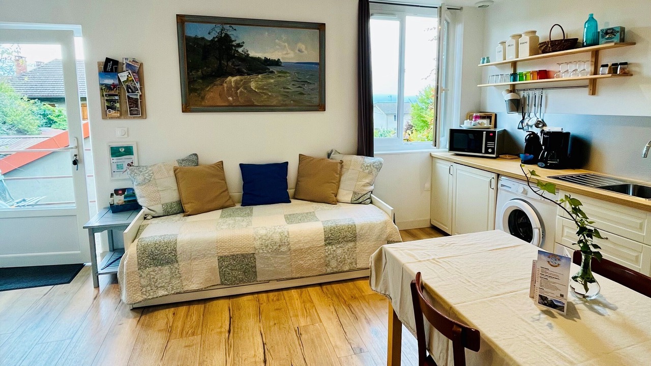 Photo of Livingroom in Collonges