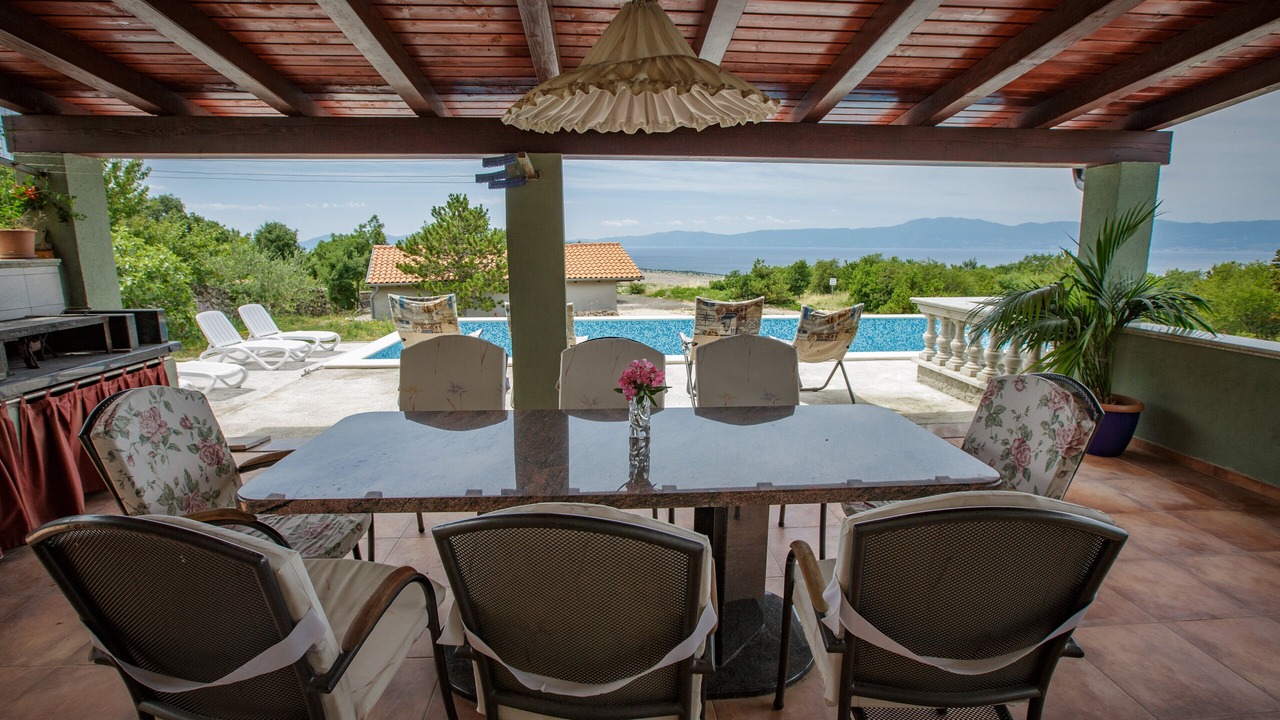 Photo of Outdoor in Smrika