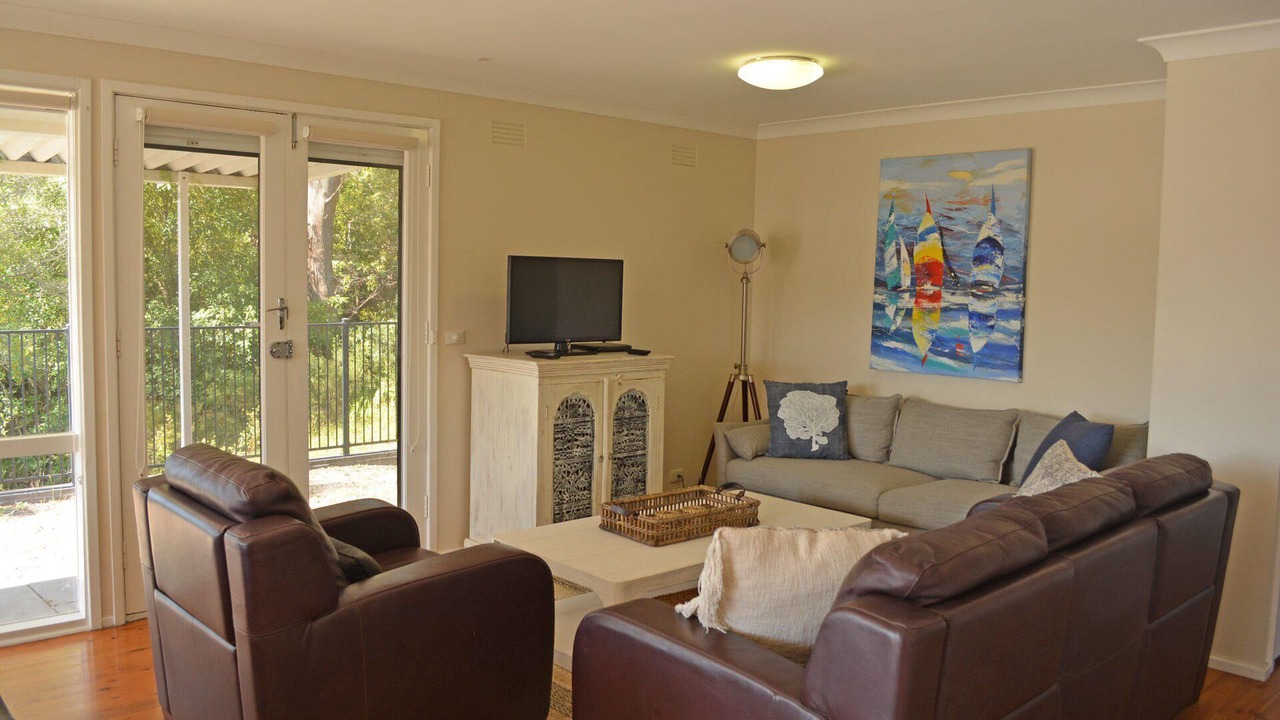 Photo of Livingroom in Salamander Bay