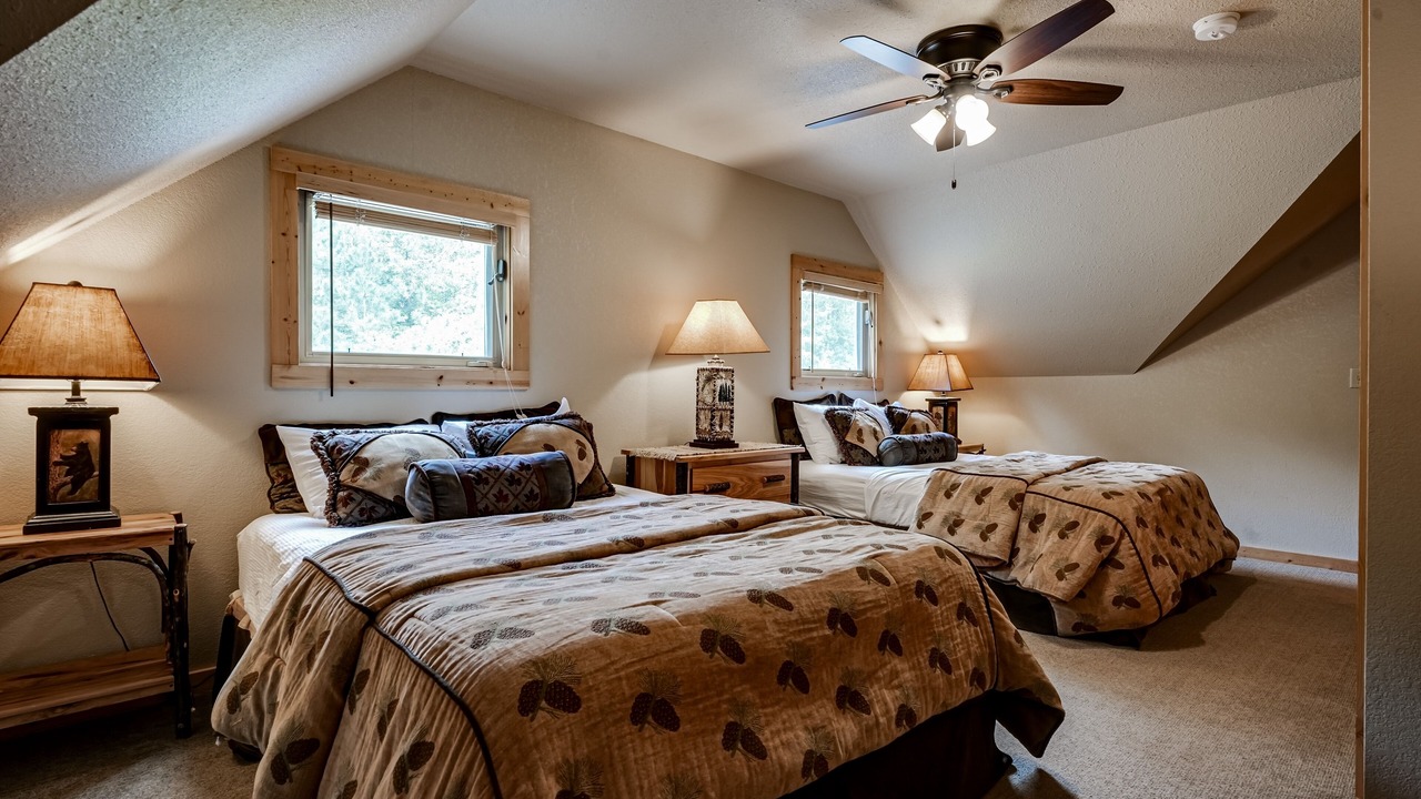 Photo of Bedroom in Eagle River