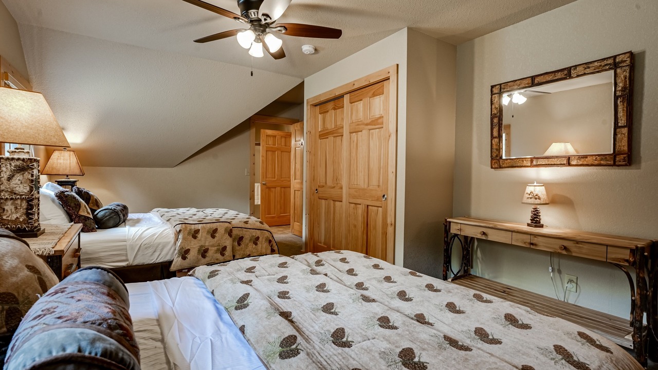 Photo of Bedroom in Eagle River