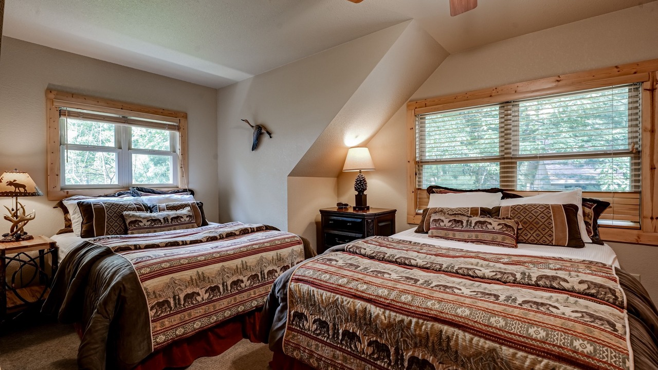 Photo of Bedroom in Eagle River