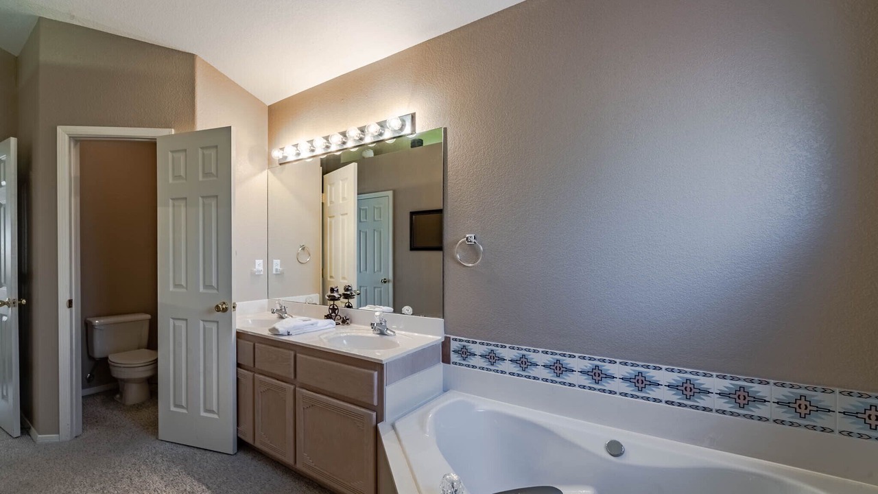 Photo of Bathroom in Ruidoso