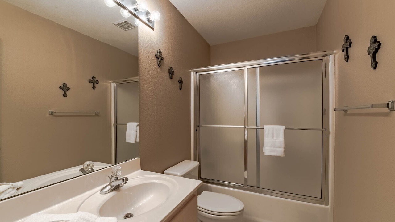 Photo of Bathroom in Ruidoso
