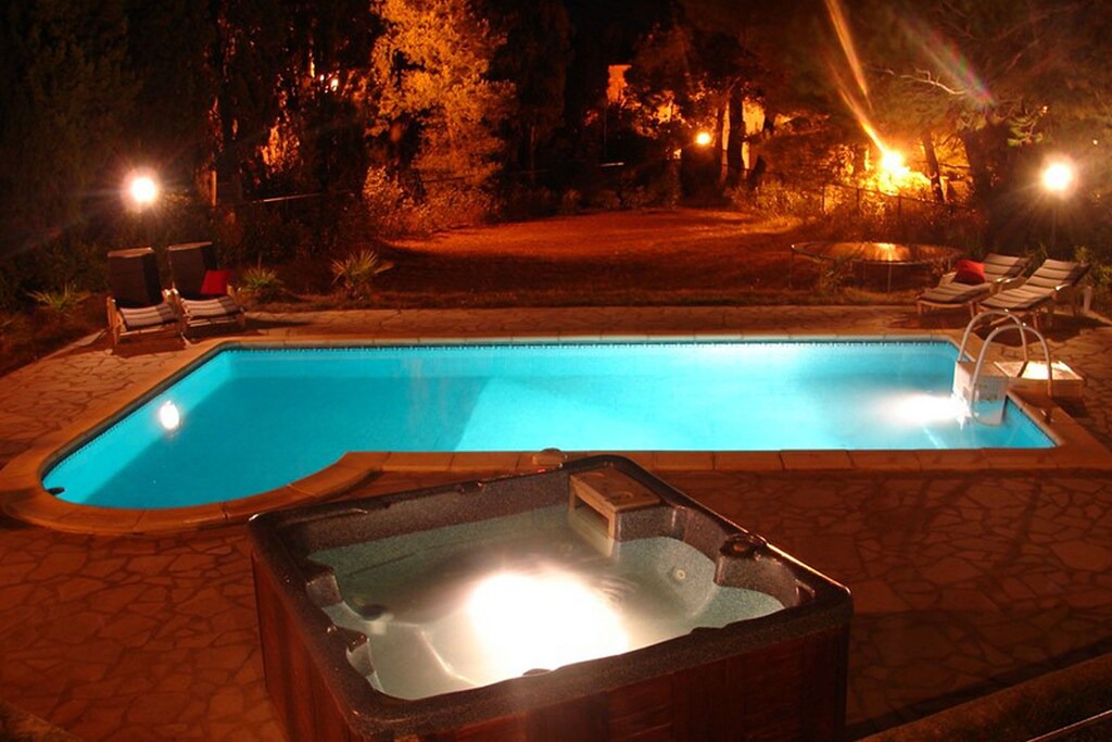 Photo of Outdoor in Escales