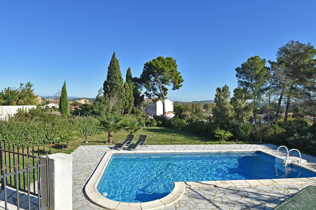 Photo of Outdoor in Escales