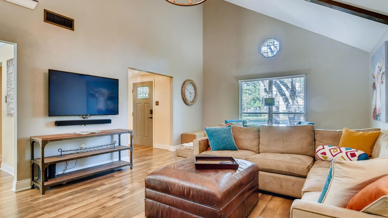 Photo of Livingroom in Round Rock
