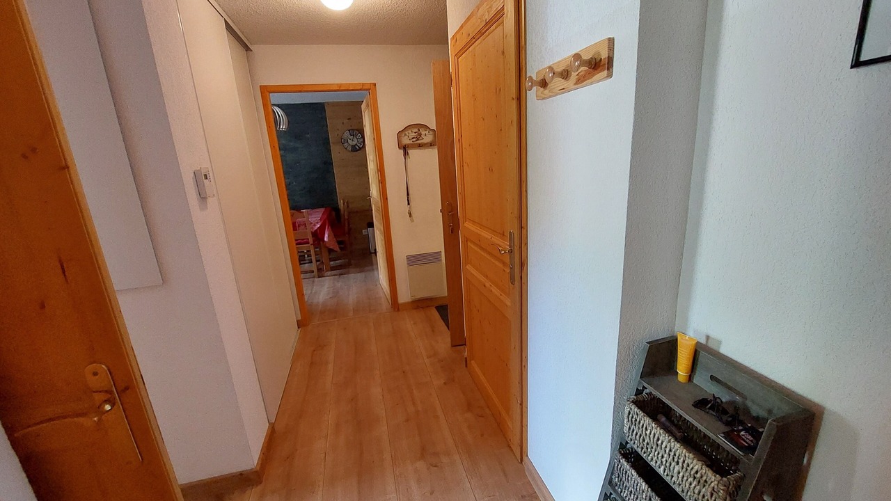 Photo of Others in Les Claux