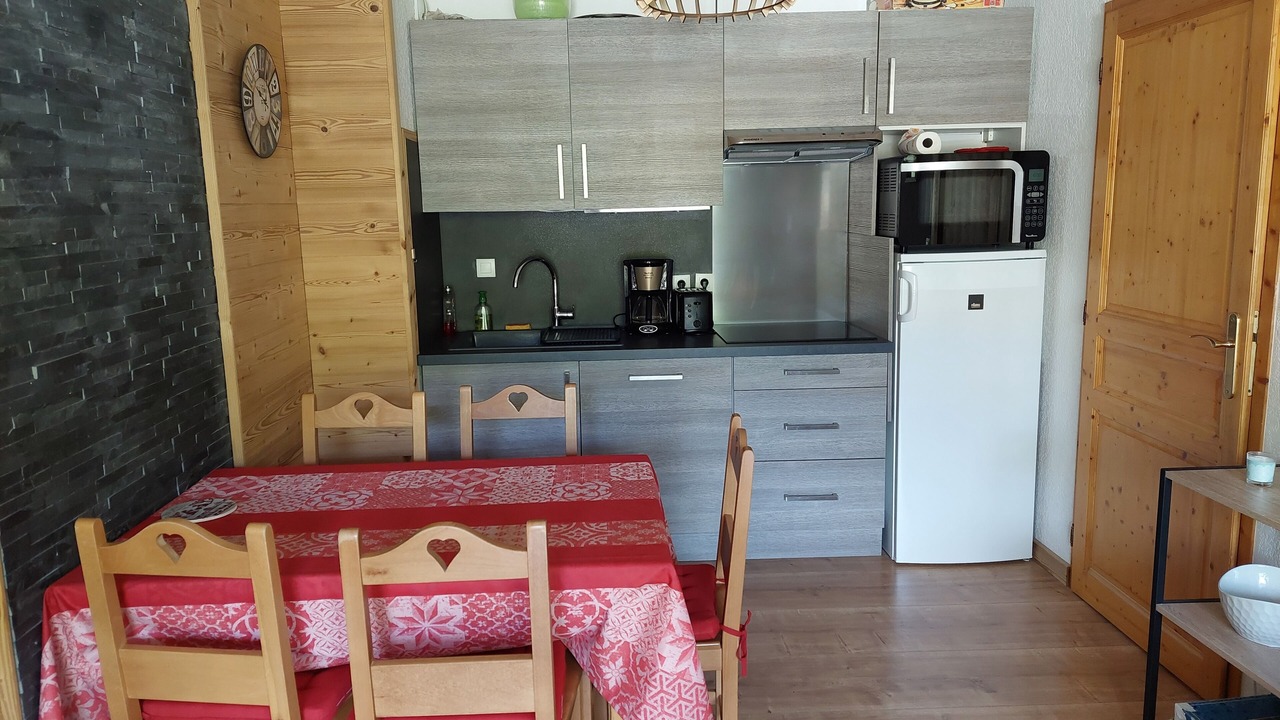 Photo of Others in Les Claux