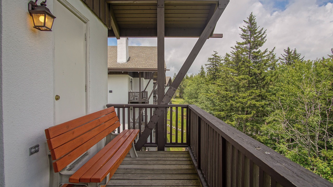 Photo of Patio Balcony in Edray