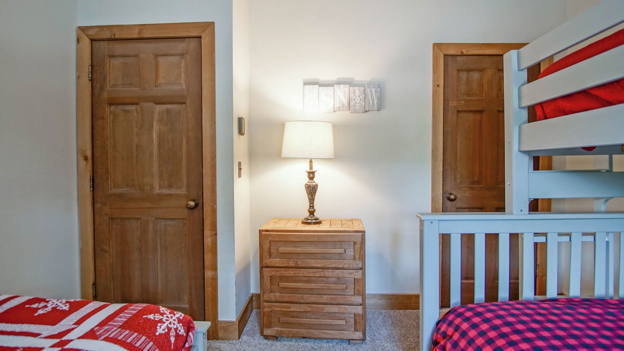 Photo of Bedroom in Edray