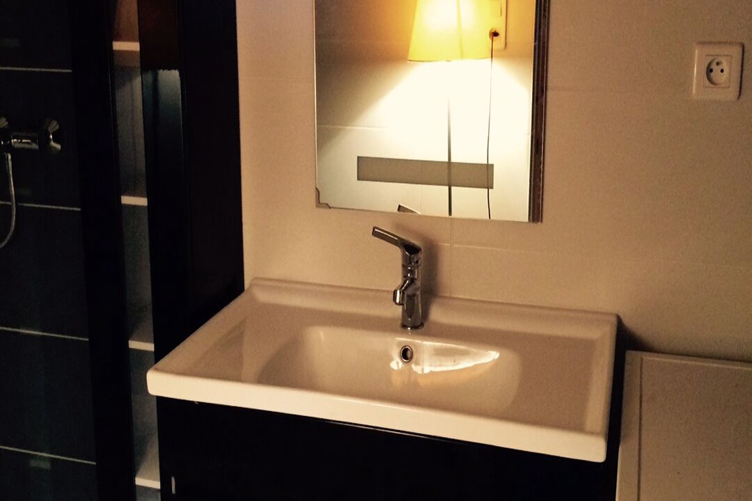 Photo of Bathroom in Astugue