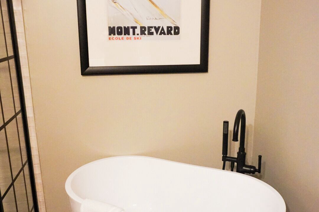 Photo of Bathroom in Edray