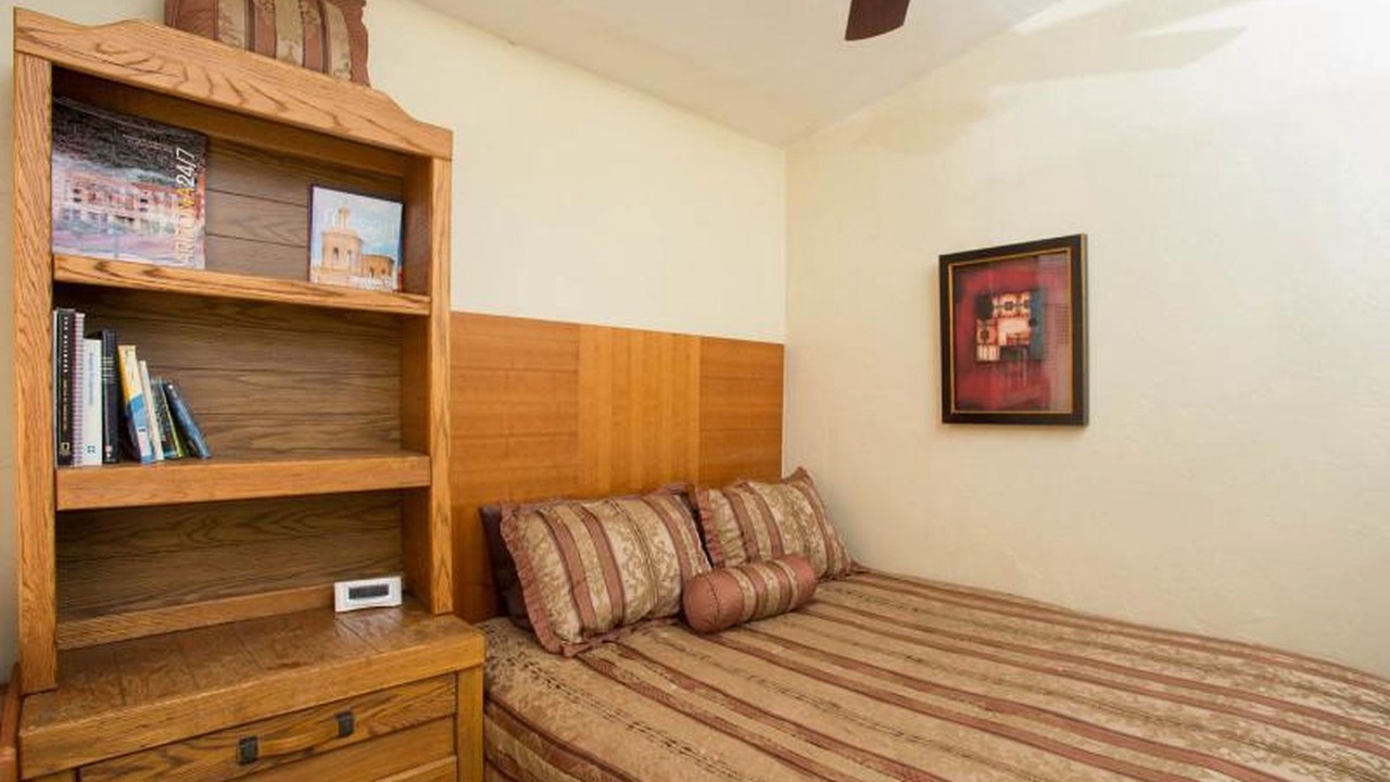 Photo of Bedroom in Feldman's