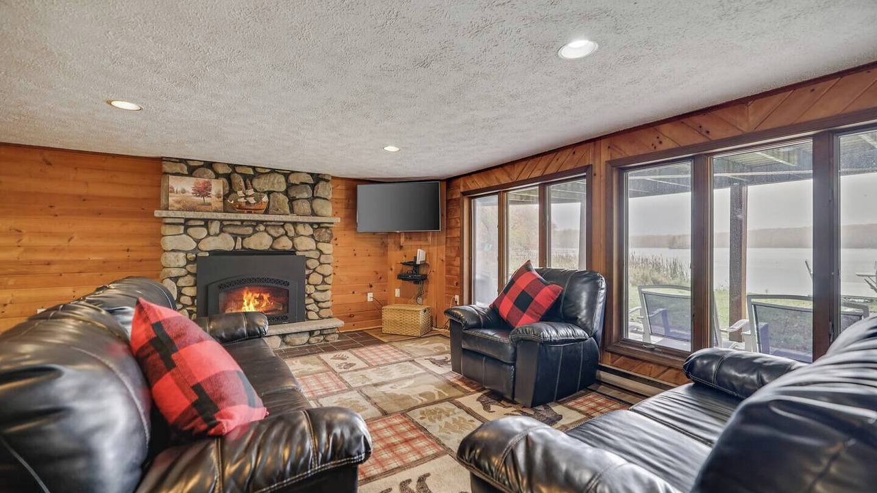 Photo of Livingroom in Gouldsboro