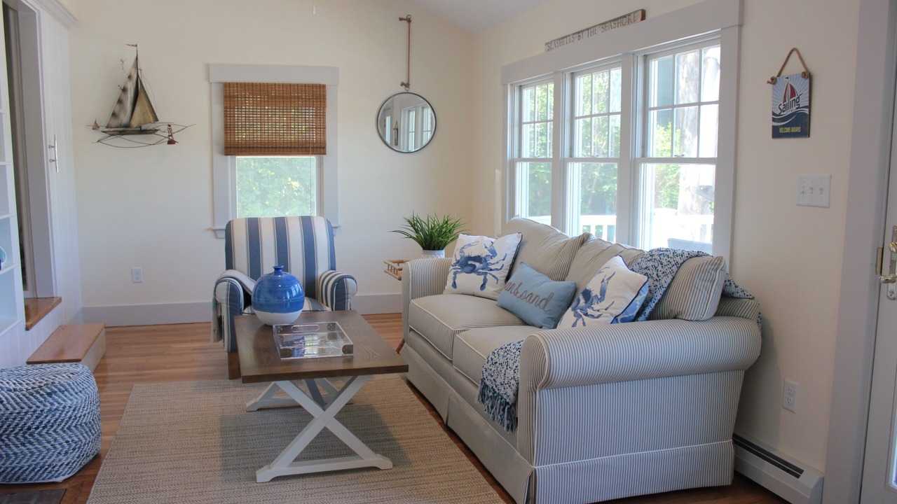 Photo of Livingroom in Gloucester