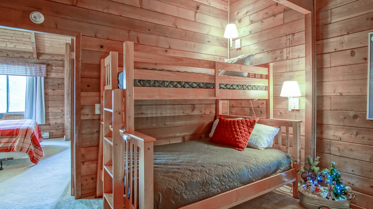 Photo of Bedroom in Edray
