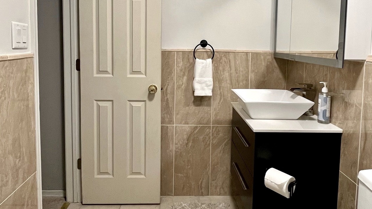 Photo of Bathroom in Long Pond