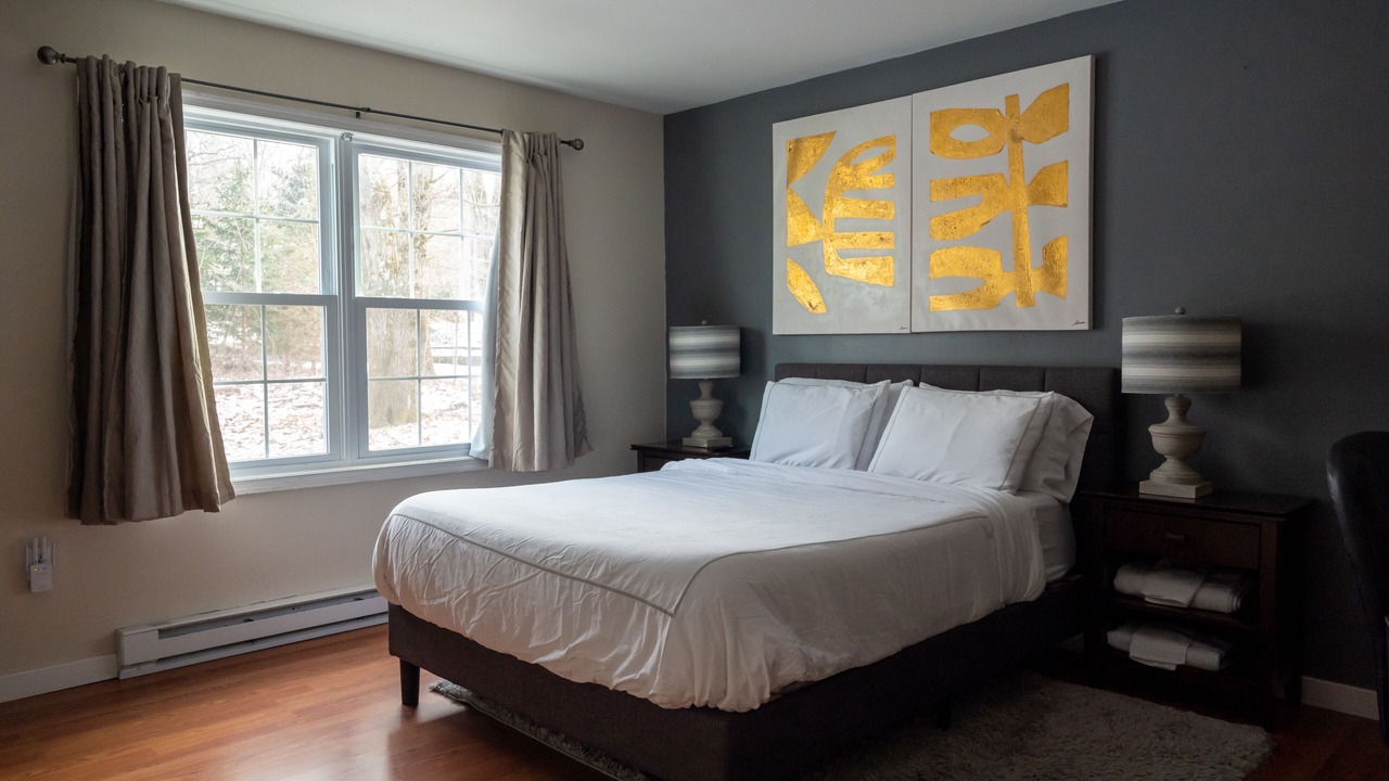 Photo of Bedroom in Long Pond