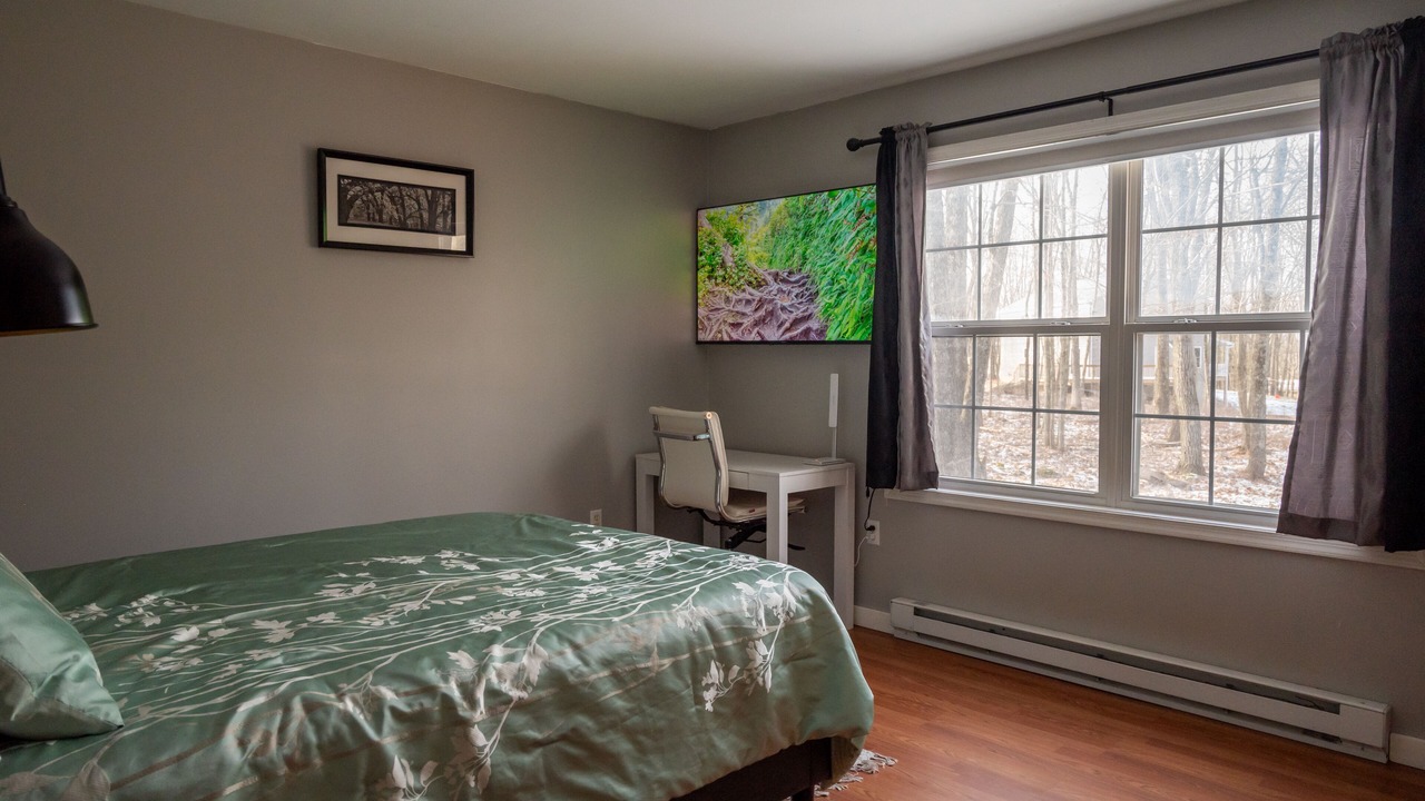 Photo of Bedroom in Long Pond