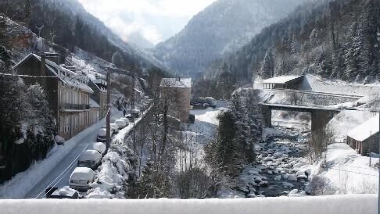 Photo of Patio Balcony in Cauterets