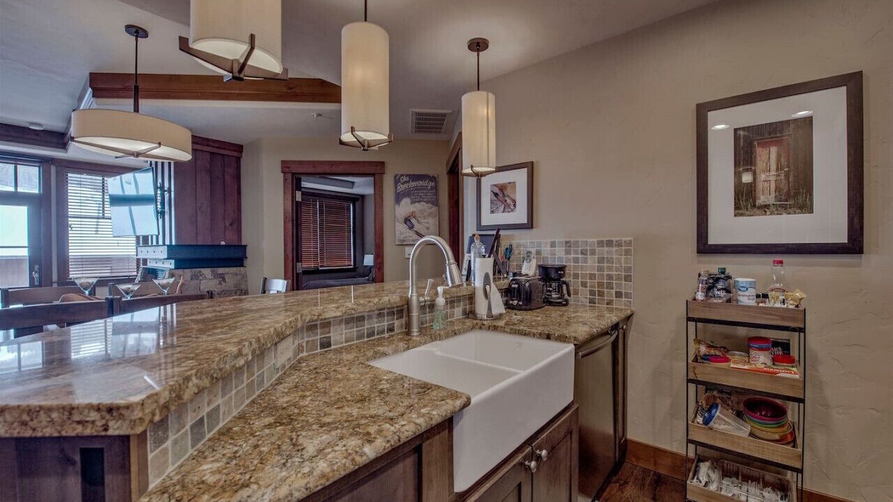 Photo of Others in Peak 8