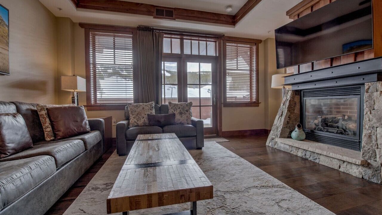 Photo of Others in Peak 8