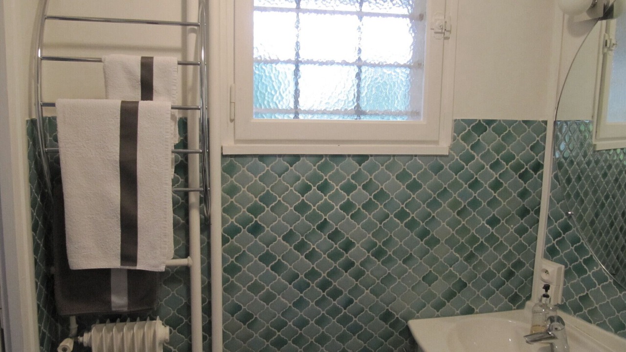 Photo of Bathroom in Chambery