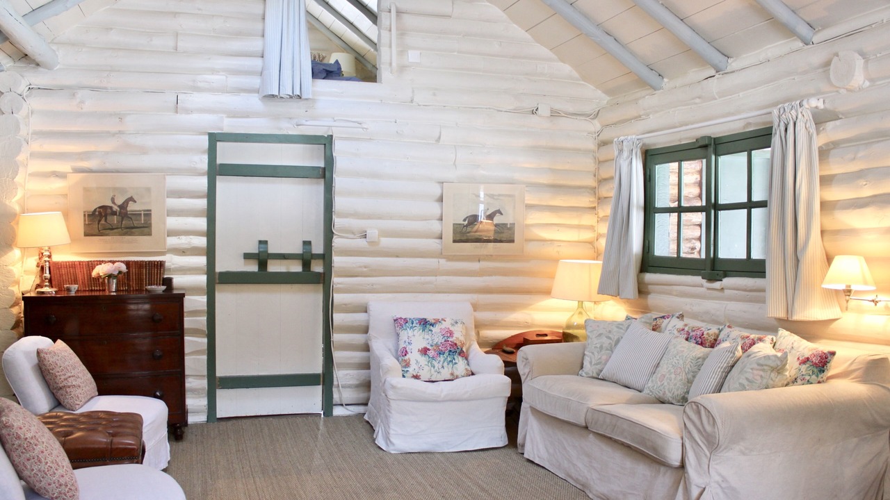 Photo of Livingroom in Adainville