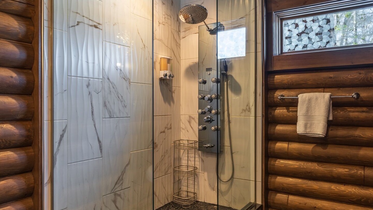 Photo of Bathroom in Logan